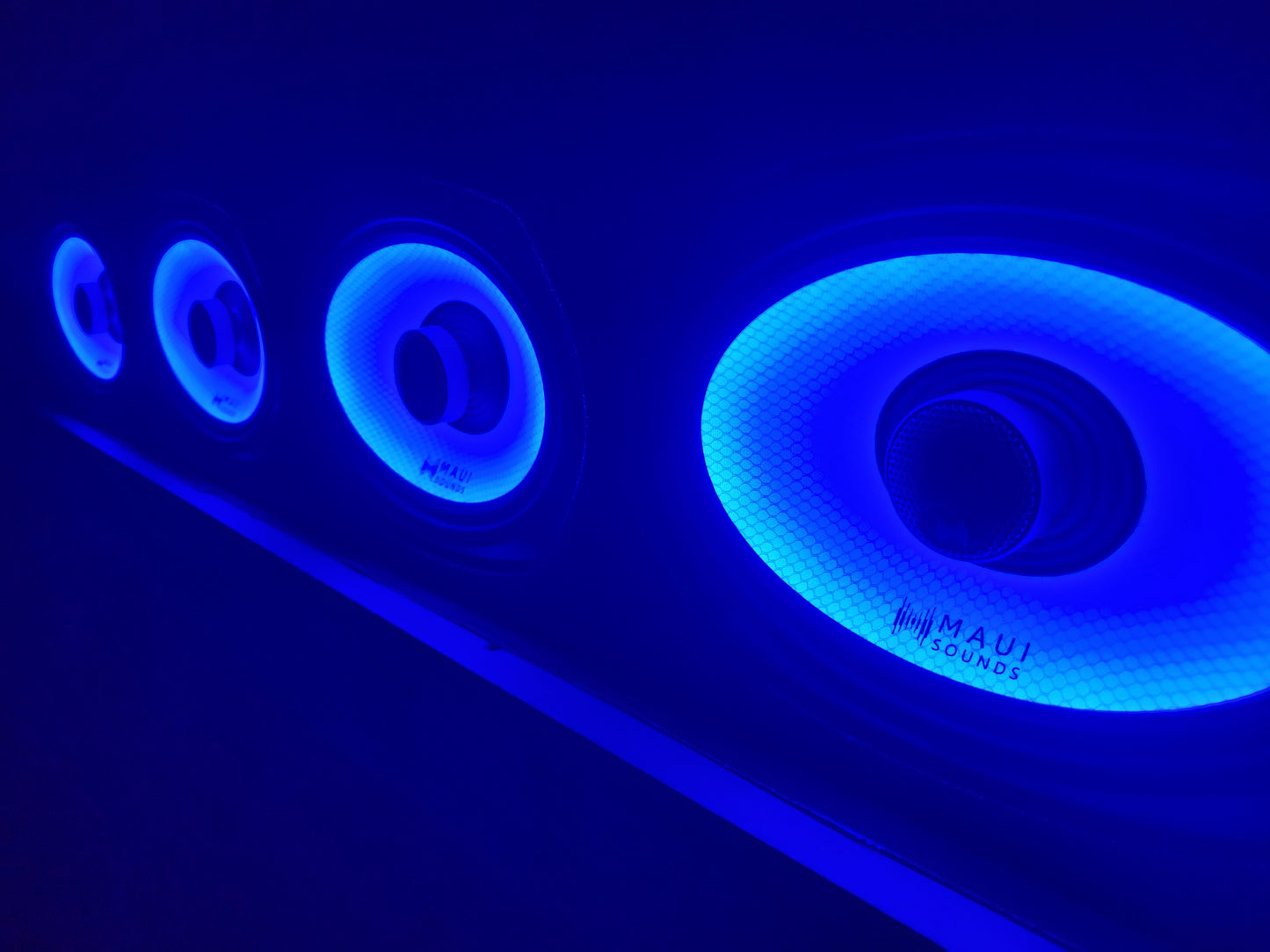 Maui Sounds Quad 6x9 Rack with RGB LED lights.